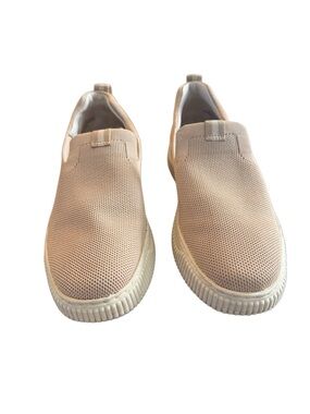 Women's Slip-On Knit Sneakers in Light Beige